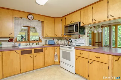 8 Norman Avenue, Thompson, CT 06277 - Photo 8
