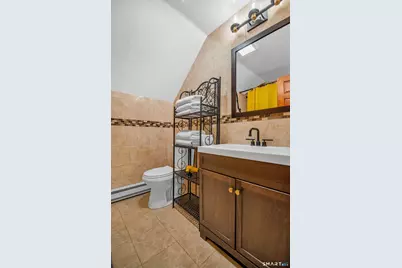 31 Canner Street #3, New Haven, CT 06511 - Photo 8