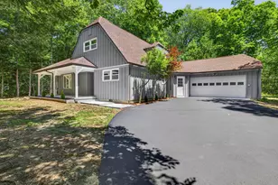 21 Woodland Dr, Salem, CT 06420 - Photo 2