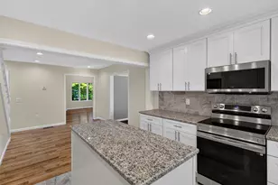 21 Woodland Dr, Salem, CT 06420 - Photo 14