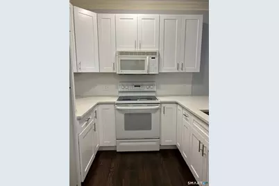 2435 Bedford Street #21A, Stamford, CT 06905 - Photo 4