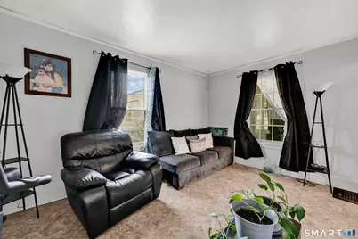 250 Hillside Avenue, Hartford, CT 06106 - Photo 10