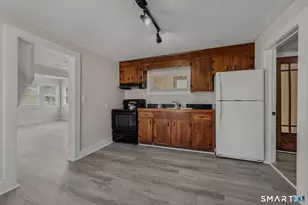 115 Pequot Ave, New London, CT 06320 - Photo 18