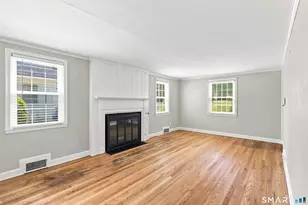 866 Ridge Rd, Wethersfield, CT 06109 - Photo 6