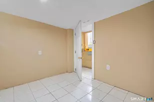 19 Davenport St, Stamford, CT 06902 - Photo 38