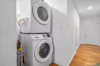 19 Davenport Street, Stamford, CT 06902 - Photo 24