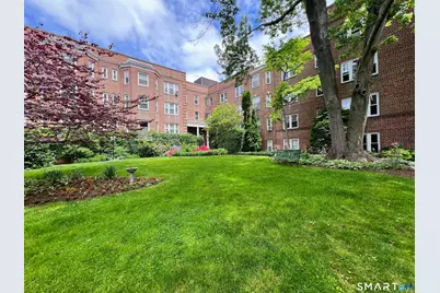 70 Strawberry Hill Avenue #D-GR9, Stamford, CT 06902 - Photo 1