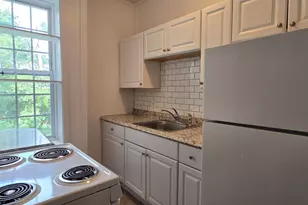 221 Broadway, Norwich, CT 06360 - Photo 2