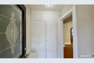 77 Astoria Avenue, Bridgeport, CT 06604 - Photo 6