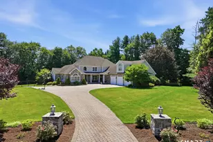 4 Cherry Brook Ln, Suffield, CT 06078 - Photo 1