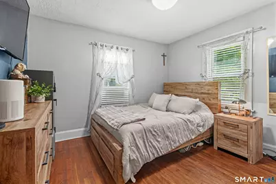254 Commonwealth Avenue, New Britain, CT 06053 - Photo 12