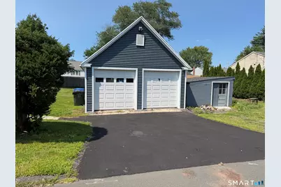 212 Maple Hill Avenue, Newington, CT 06111 - Photo 2