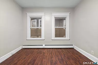 37 Plaza Avenue, Waterbury, CT 06710 - Photo 12
