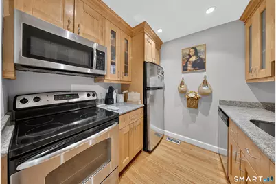 3 Oakwood Avenue #B3, Norwalk, CT 06850 - Photo 6