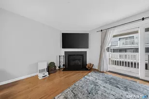 3 Oakwood Ave, Norwalk, CT 06850 - Photo 8