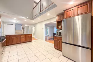 662 Coleman Rd, Cheshire, CT 06410 - Photo 6