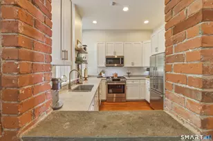 18 Fair St, Guilford, CT 06437 - Photo 12