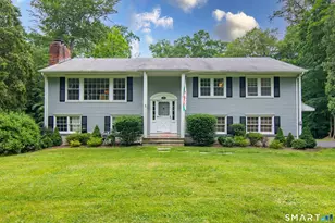 113 Dogwood Ln, Stamford, CT 06903 - Photo 1