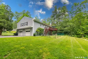 113 Dogwood Ln, Stamford, CT 06903 - Photo 4