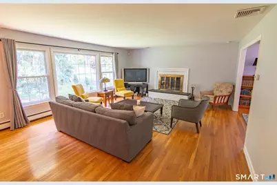 113 Dogwood Lane, Stamford, CT 06903 - Photo 10