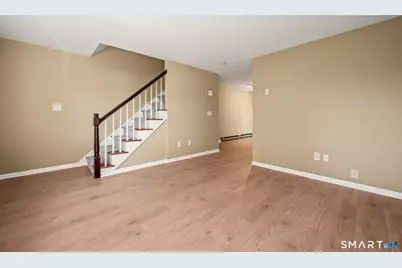 1581 Meriden Waterbury Turnpike #8, Southington, CT 06489 - Photo 10
