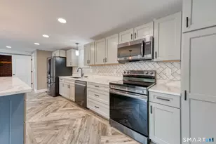 1010 Strong Rd, South Windsor, CT 06074 - Photo 14