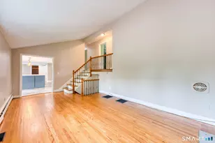 1010 Strong Rd, South Windsor, CT 06074 - Photo 10