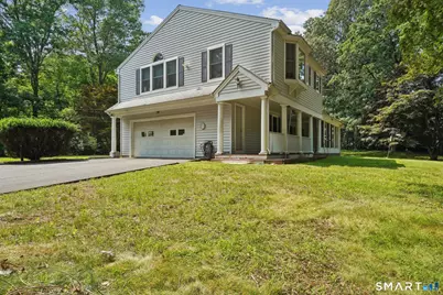 112 Grumman Avenue, Norwalk, CT 06851 - Photo 2