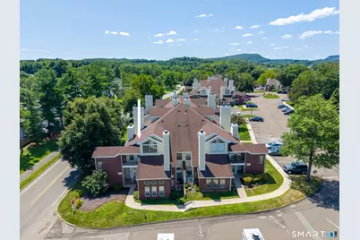29 Carriage Crossing Lane #29, Middletown, CT 06457 - Photo 1