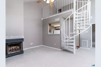 29 Carriage Crossing Lane #29, Middletown, CT 06457 - Photo 6