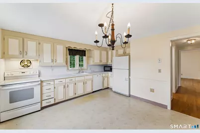 70 Bielefield Road, Middletown, CT 06457 - Photo 18