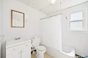 70 Osgood Ave, New Britain, CT 06053 - Photo 10