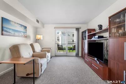 215 Beach Street #2G, West Haven, CT 06516 - Photo 12