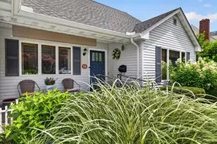 98 S Front St, Middletown, CT 06457 - Photo 4