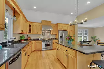 34 Collier Road, Wethersfield, CT 06109 - Photo 10