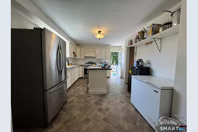 350 High Street, Naugatuck, CT 06770 - Photo 10