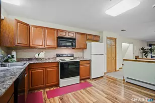 8 Thomas Dr, Tolland, CT 06084 - Photo 20