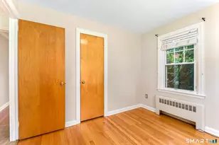 87 Spring St, Windsor Locks, CT 06096 - Photo 12