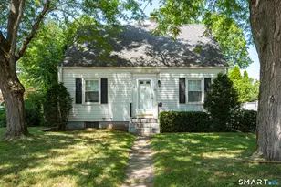 87 Spring St, Windsor Locks, CT 06096 - Photo 2