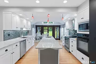 1 Webster Heights, Cromwell, CT 06416 - Photo 4