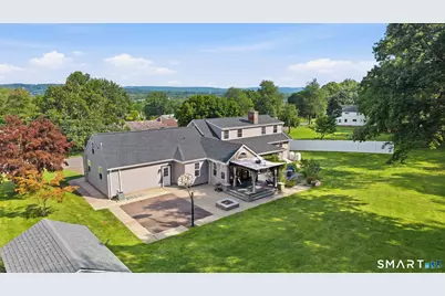 1 Webster Heights, Cromwell, CT 06416 - Photo 2