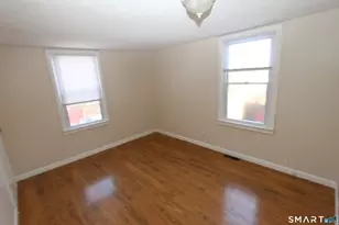 24 Brook St, Seymour, CT 06483 - Photo 6