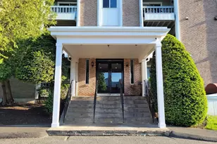73 Park Ave, Danbury, CT 06810 - Photo 2