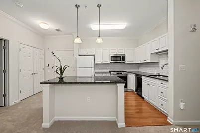 35 West Broad Street #117, Stamford, CT 06902 - Photo 4