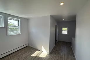 7 Hill St, Ansonia, CT 06401 - Photo 12