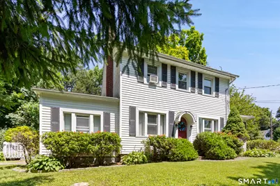 47 Middlebury Terrace, Middlebury, CT 06762 - Photo 1