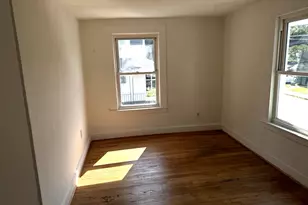 97 Bissell St, Manchester, CT 06040 - Photo 6