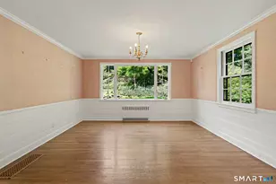 97 Overlook Dr, New Canaan, CT 06840 - Photo 4