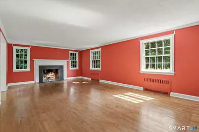 97 Overlook Drive, New Canaan, CT 06840 - Photo 2
