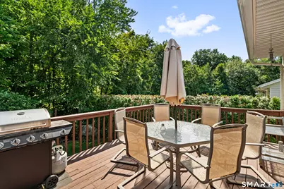 11 Middleway East, Waterbury, CT 06708 - Photo 30